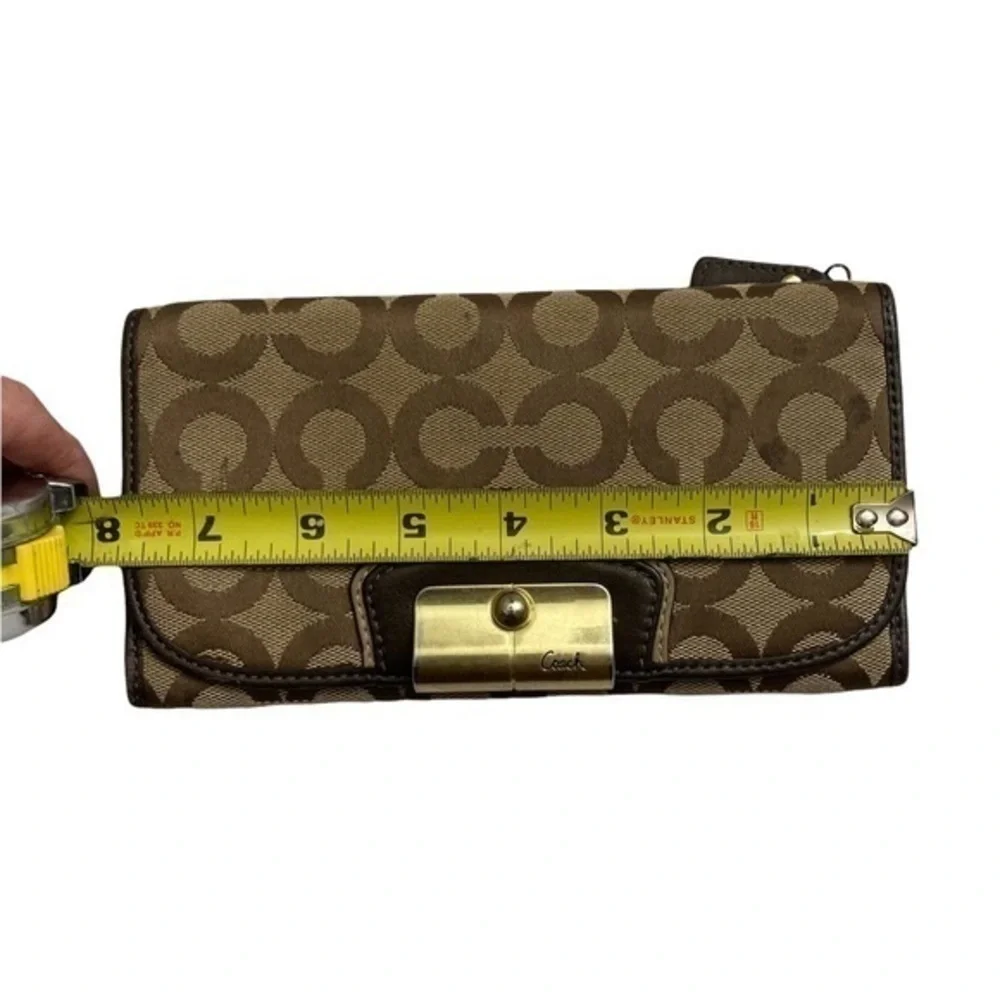 Coach brown op c signature wallet